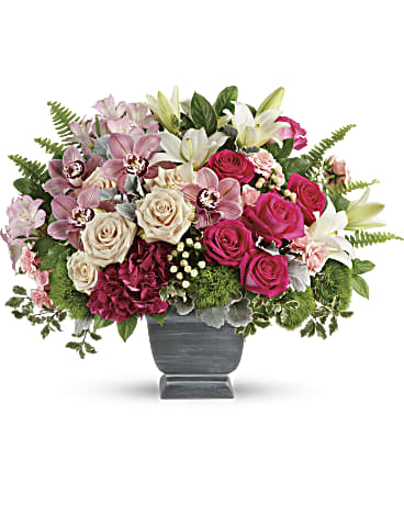 Grand Beauty Bouquet – AZAR FLRST INC/NEWPORT BEACH FLRST & GDN, Irvine CA