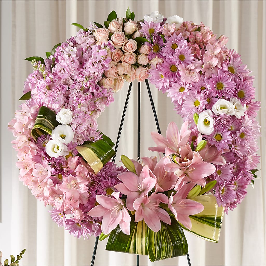 Gift of Warmth Wreath – AZAR FLRST INC/NEWPORT BEACH FLRST & GDN, Irvine CA