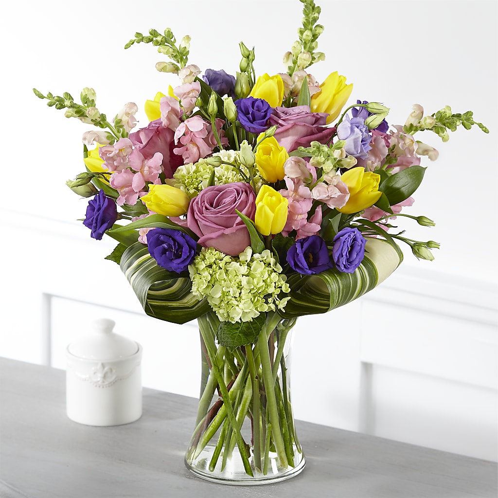 Wondrous Memories Bouquet – AZAR FLRST INC/NEWPORT BEACH FLRST & GDN, Irvine CA