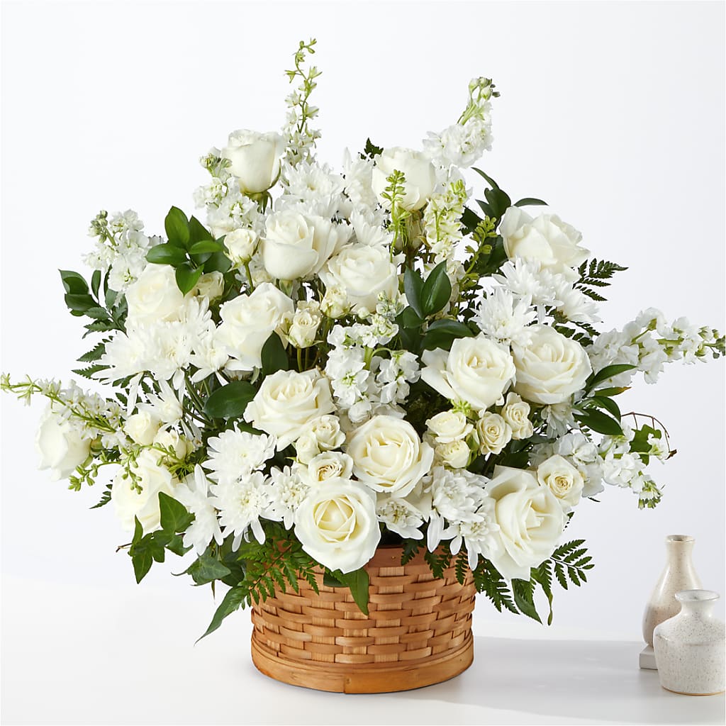 Heartfelt Condolences Arrangement – AZAR FLRST INC/NEWPORT BEACH FLRST & GDN, Irvine CA