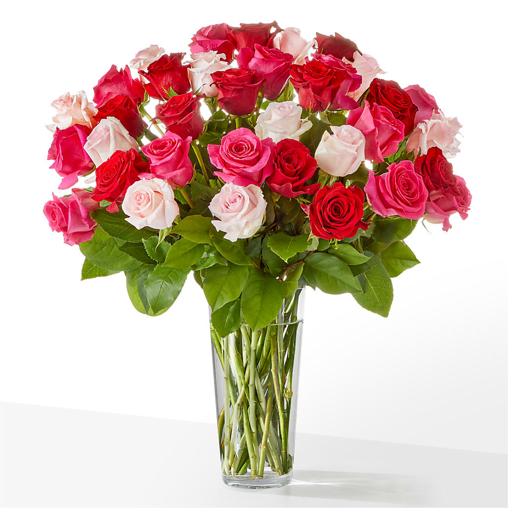 Charming Rose Bouquet – AZAR FLRST INC/NEWPORT BEACH FLRST & GDN, Irvine CA