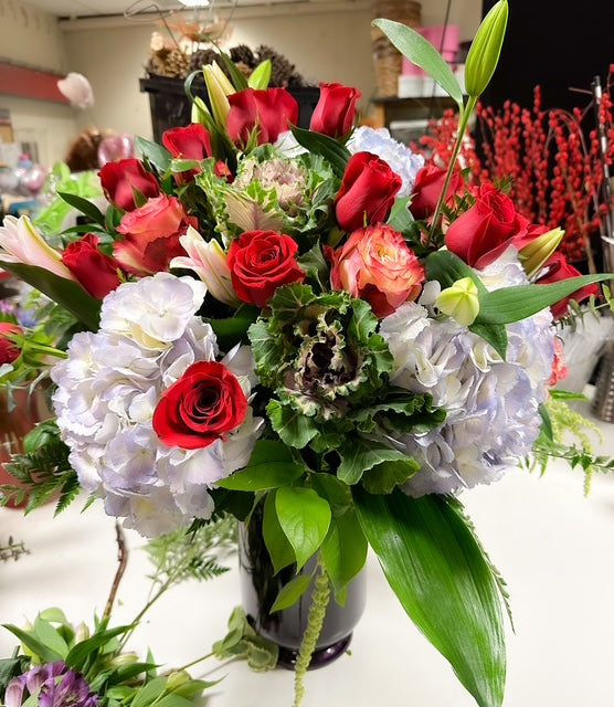 Violet & Red Elegance – AZAR FLRST INC/NEWPORT BEACH FLRST & GDN, Irvine CA