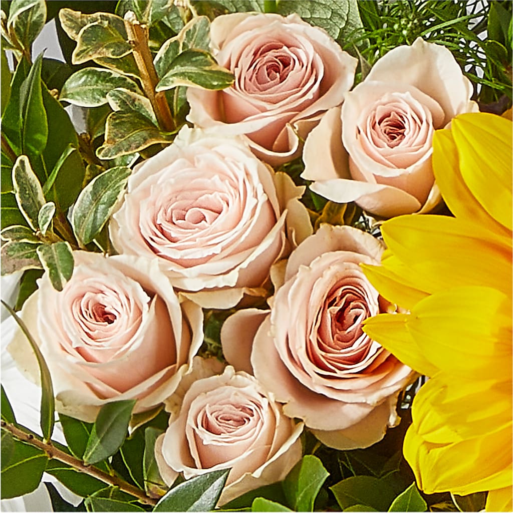 The Good Life Bouquet – AZAR FLRST INC/NEWPORT BEACH FLRST & GDN, Irvine CA