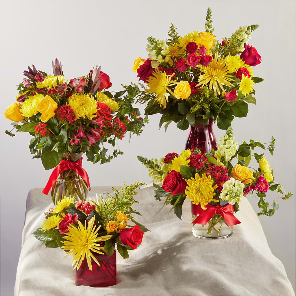 Lucky Lantern - A Florist Original – AZAR FLRST INC/NEWPORT BEACH FLRST & GDN, Irvine CA