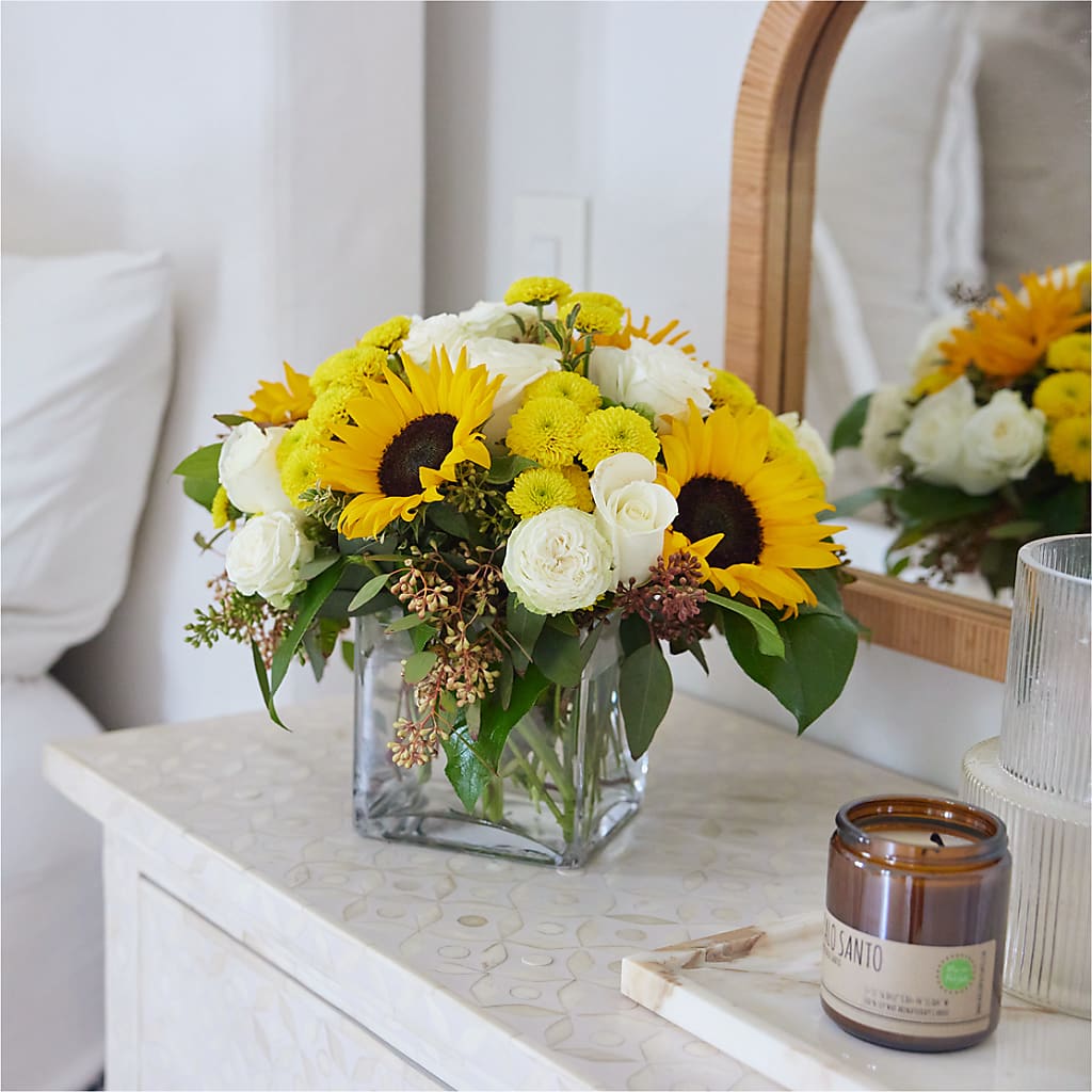 Luminous Morning Bouquet – AZAR FLRST INC/NEWPORT BEACH FLRST & GDN, Irvine CA