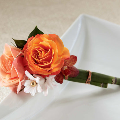 Sunset Dream Boutonniere – AZAR FLRST INC/NEWPORT BEACH FLRST & GDN, Irvine CA