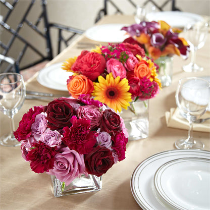 Love's Eternity Centerpiece – AZAR FLRST INC/NEWPORT BEACH FLRST & GDN, Irvine CA