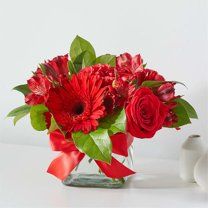 Red Hot Bouquet – AZAR FLRST INC/NEWPORT BEACH FLRST & GDN, Irvine CA